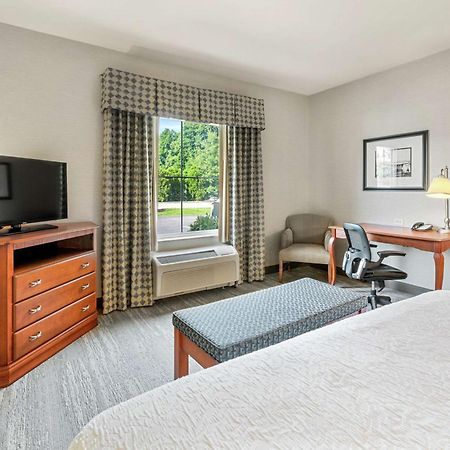 Hampton Inn & Suites Mystic Buitenkant foto