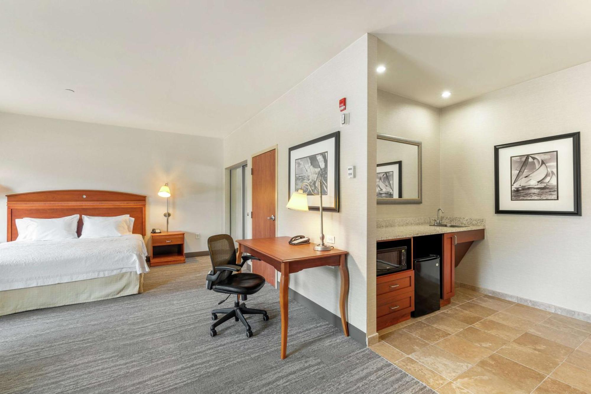 Hampton Inn & Suites Mystic Buitenkant foto