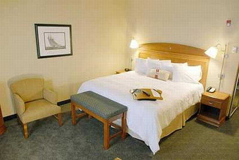 Hampton Inn & Suites Mystic Buitenkant foto