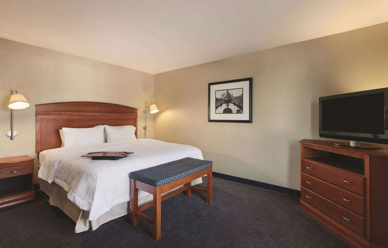 Hampton Inn & Suites Mystic Buitenkant foto