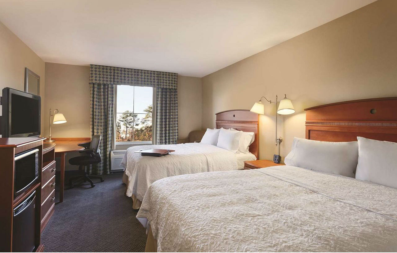 Hampton Inn & Suites Mystic Buitenkant foto